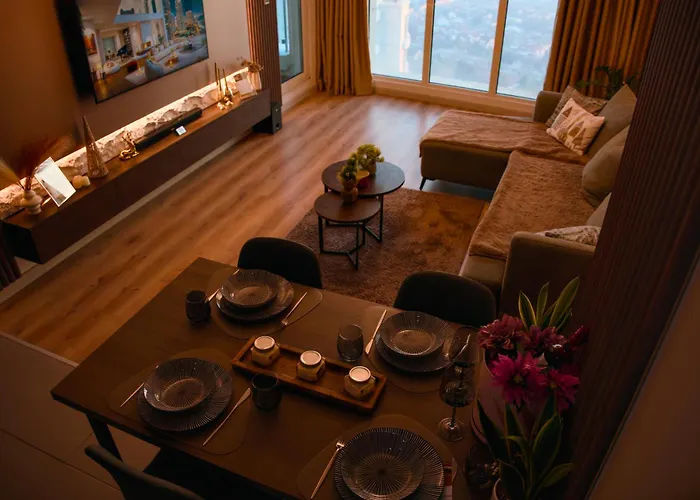 Stellarlux Apartment, 35th Floor شقة