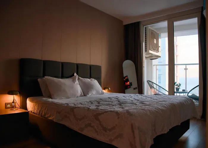 Stellarlux Apartment, 35th Floor شقة سكوبجي